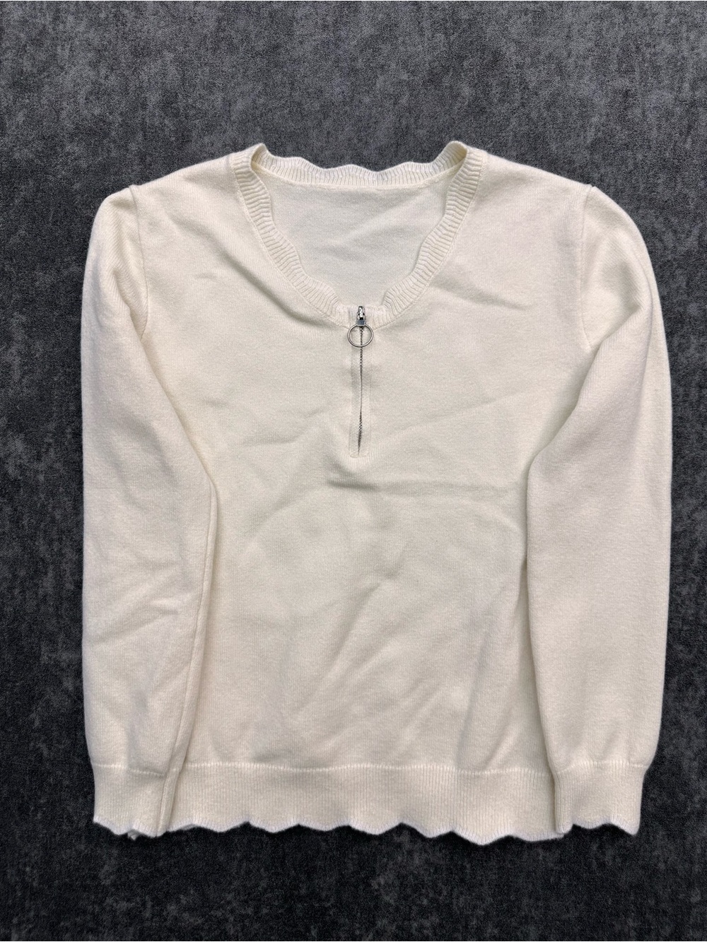 Source Unknown Cream Scoop-Neck Sweater with Zip Pull